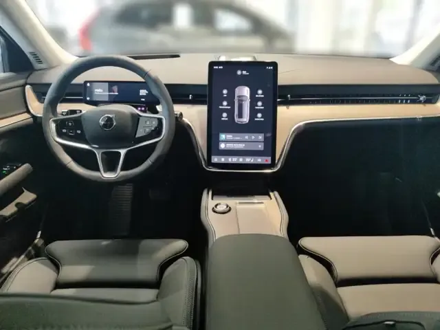 Volvo EX90