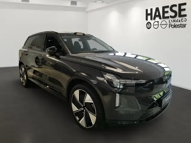Volvo EX90