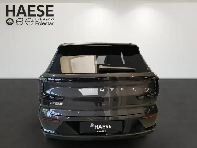 Volvo EX90