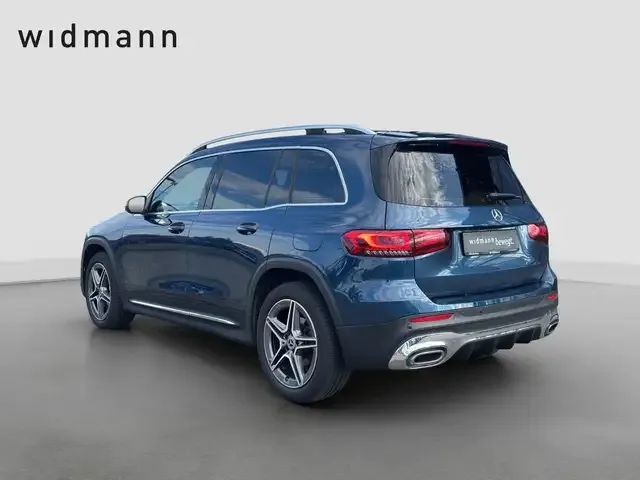 Mercedes-Benz GLB 200