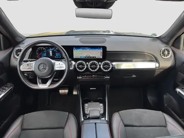 Mercedes-Benz GLB 200