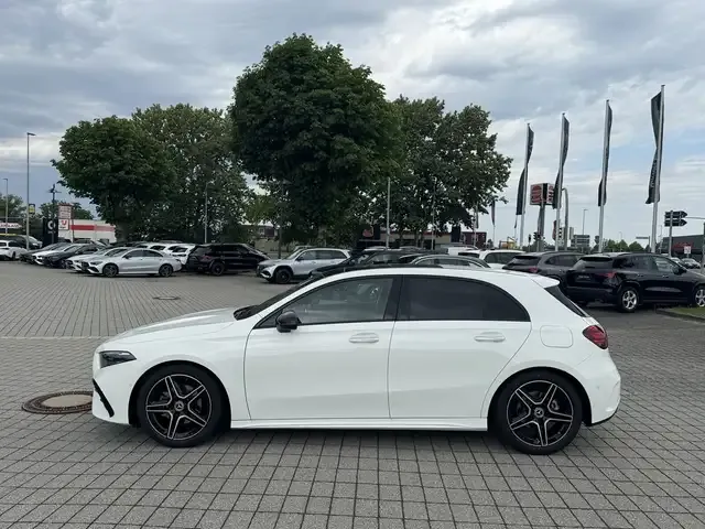 Mercedes-Benz A 200