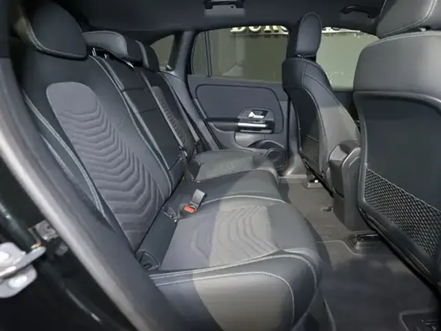 Mercedes-Benz EQA 350