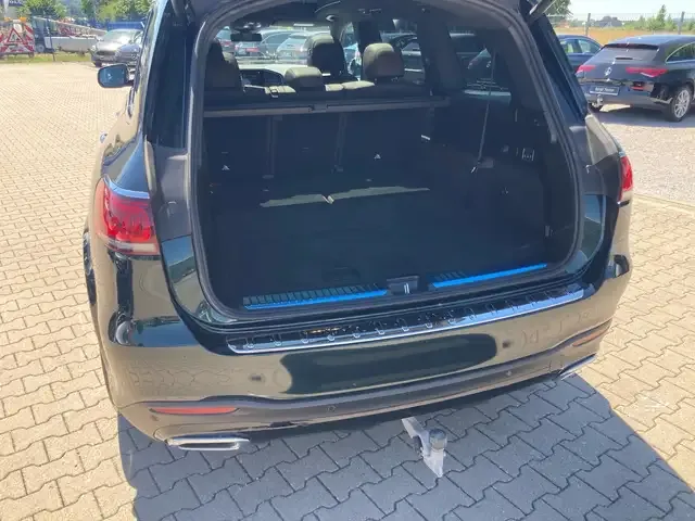 Mercedes-Benz GLS 400