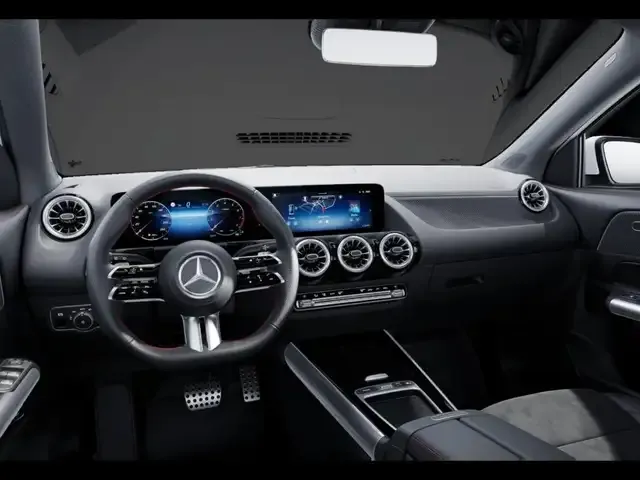 Mercedes-Benz GLA 220