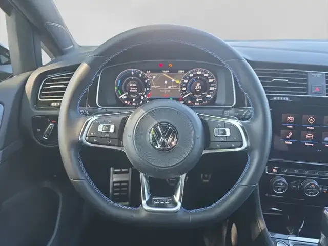 Volkswagen Golf GTE
