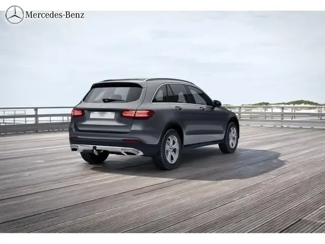 Mercedes-Benz GLC 220