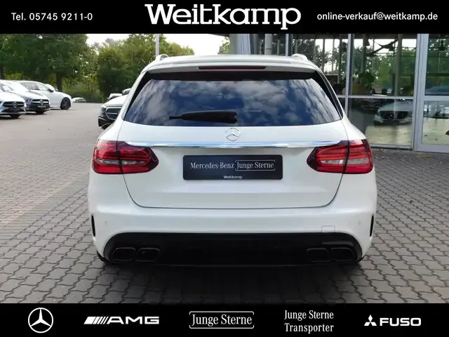 Mercedes-Benz C 63 AMG