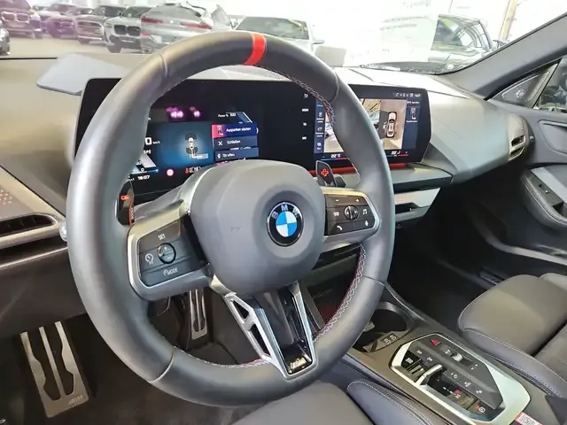 BMW 235