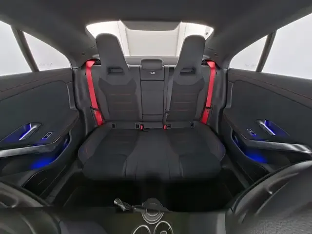 Mercedes-Benz CLA 45 AMG