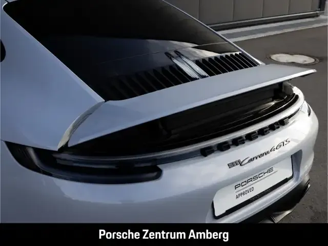 Porsche 992
