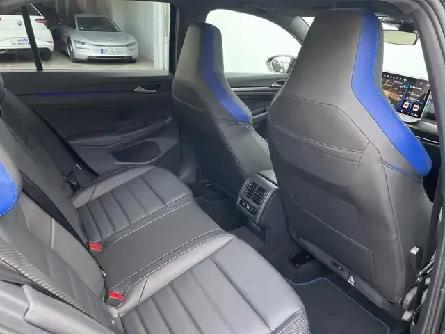 Volkswagen Golf R