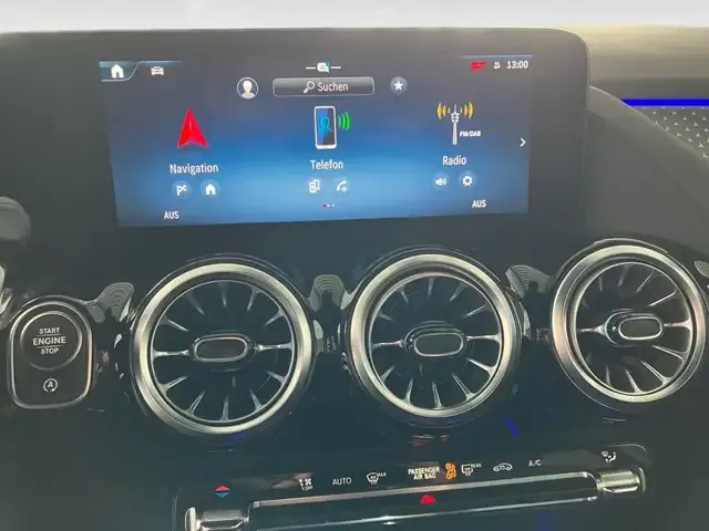 Mercedes-Benz GLA 180