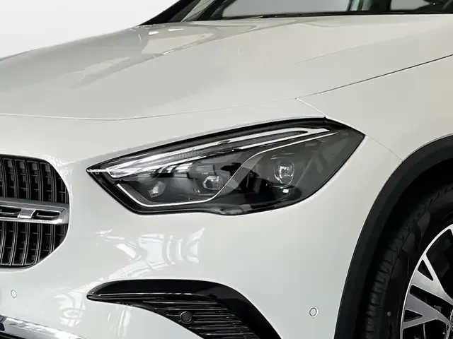 Mercedes-Benz GLA 180