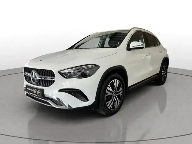 Mercedes-Benz GLA 180