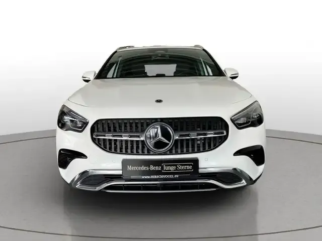 Mercedes-Benz GLA 180
