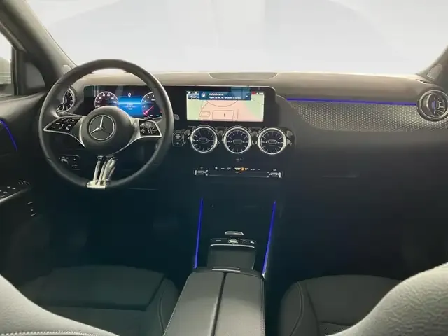 Mercedes-Benz GLA 180
