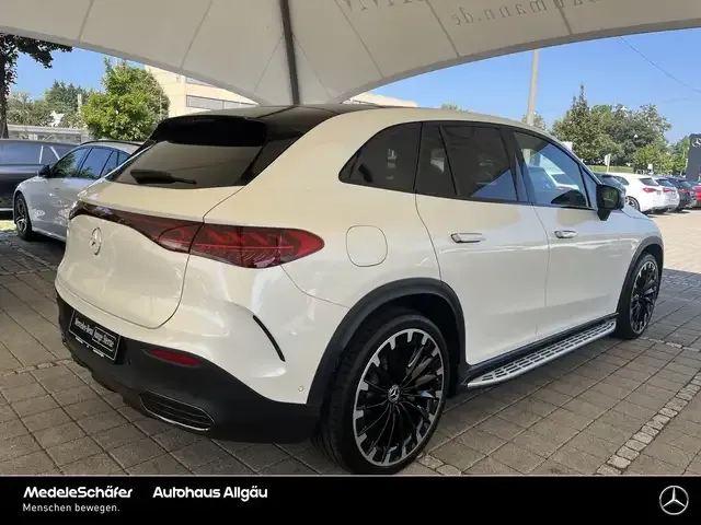 Mercedes-Benz EQE SUV