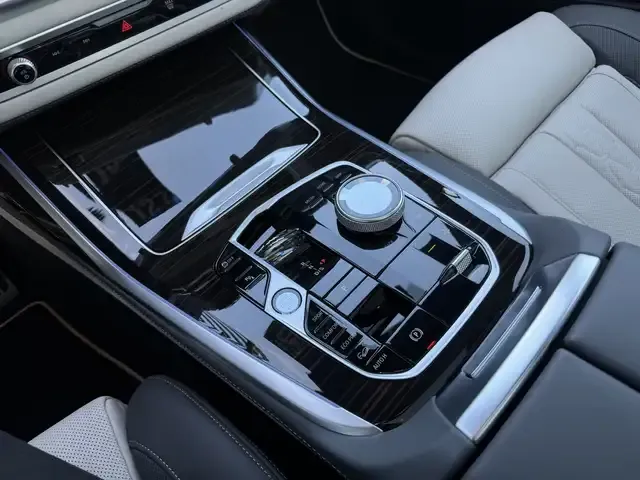 BMW X7 M