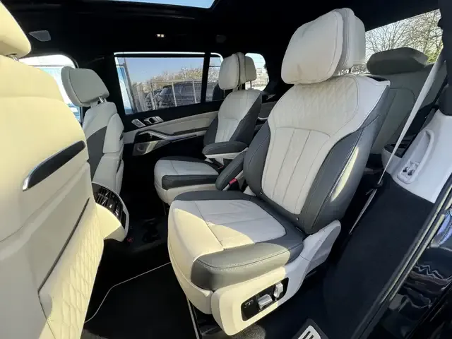 BMW X7 M