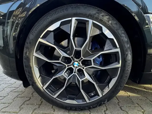 BMW X7 M