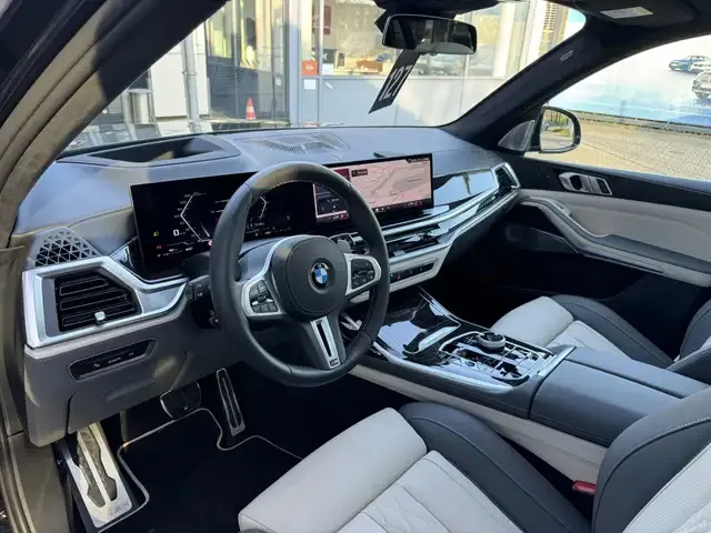 BMW X7 M