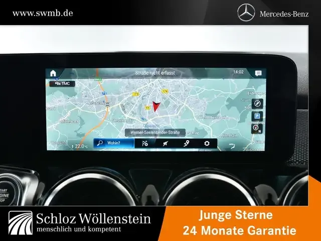 Mercedes-Benz GLB 200