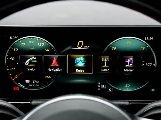 Mercedes-Benz EQA 250