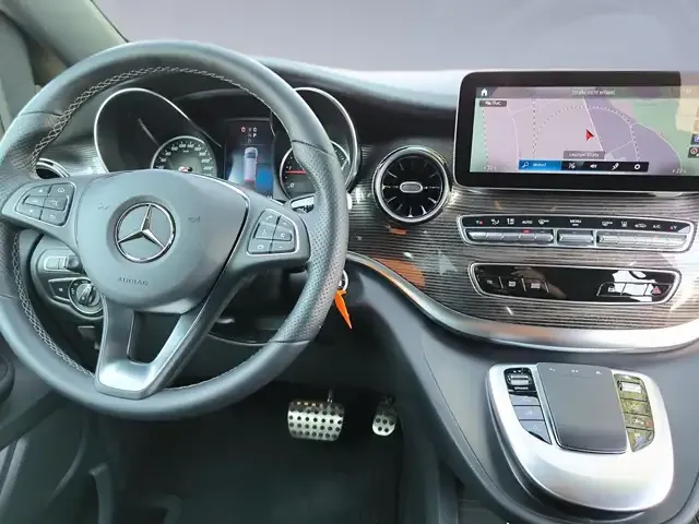 Mercedes-Benz V 250