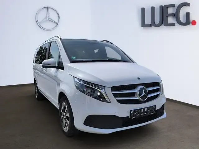 Mercedes-Benz V 250