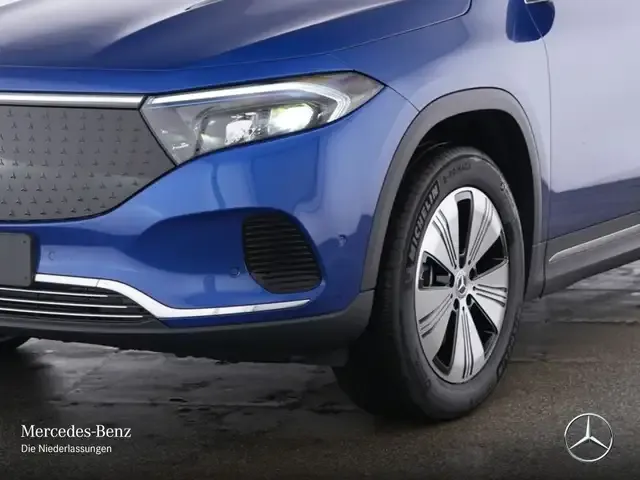 Mercedes-Benz EQA 300