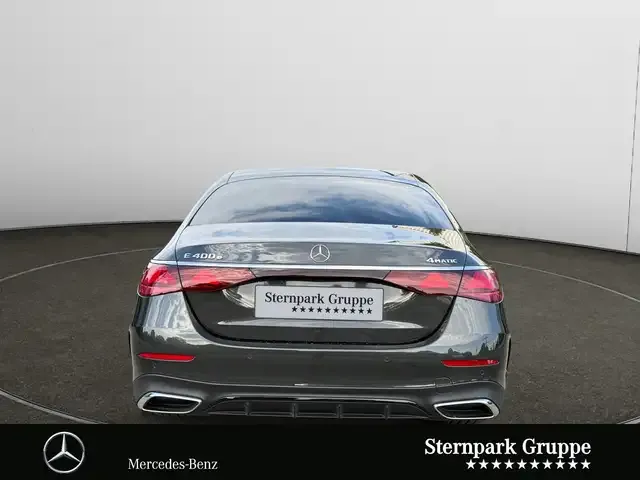 Mercedes-Benz E 400