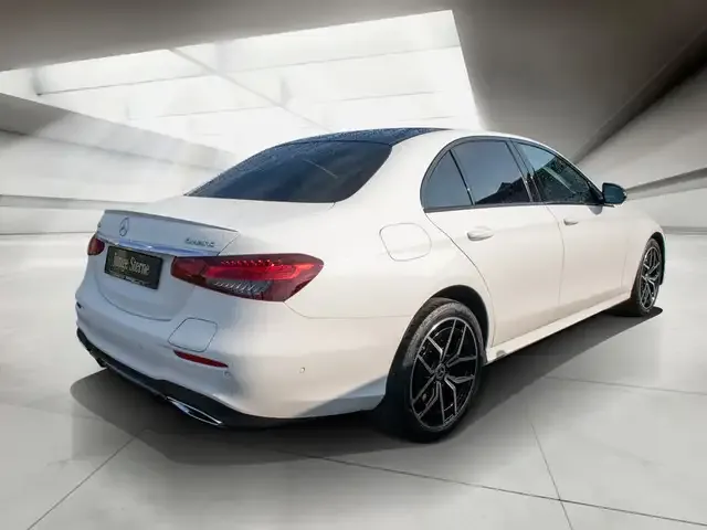 Mercedes-Benz E 300