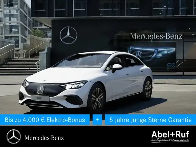 Mercedes-Benz EQE 300