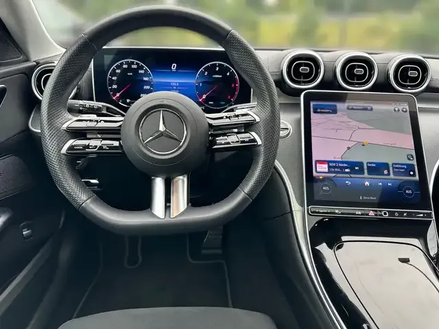 Mercedes-Benz C 220