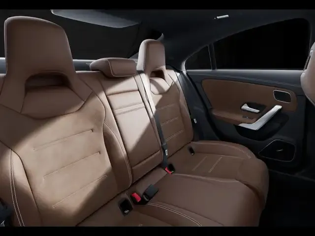 Mercedes-Benz CLA 220