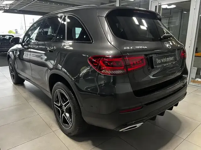 Mercedes-Benz GLC 300