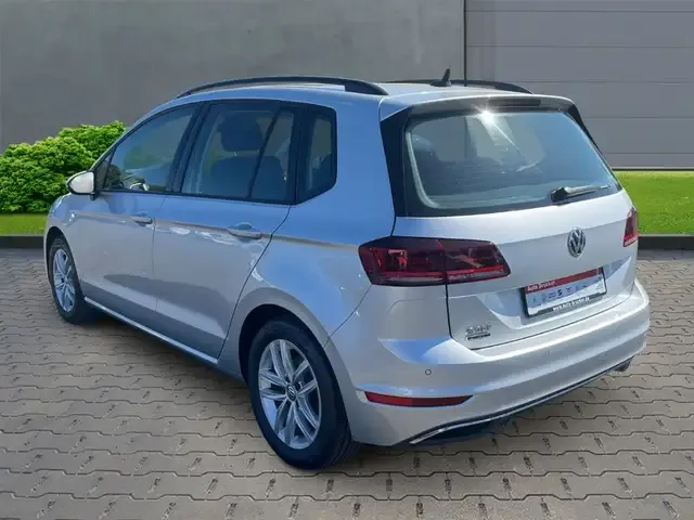 Volkswagen Golf Sportsvan
