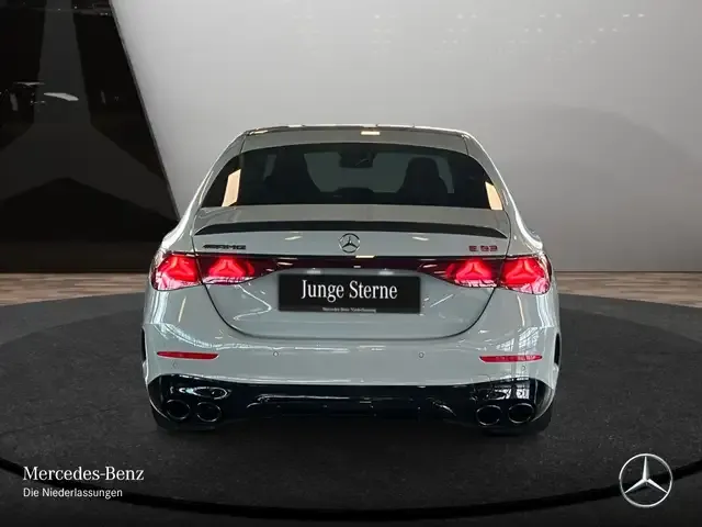 Mercedes-Benz E 53 AMG