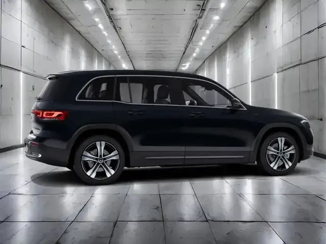Mercedes-Benz EQB 250