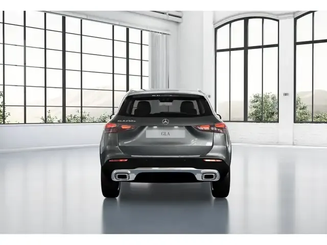 Mercedes-Benz GLA 250