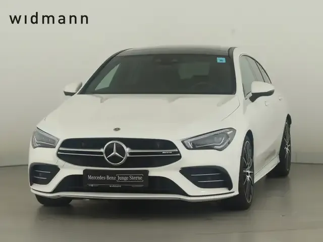 Mercedes-Benz CLA 35 AMG
