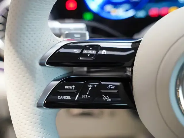 Mercedes-Benz EQS SUV