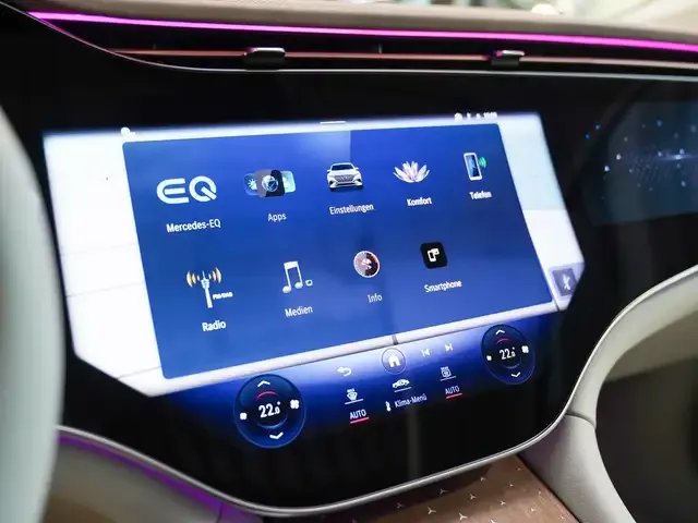 Mercedes-Benz EQS SUV