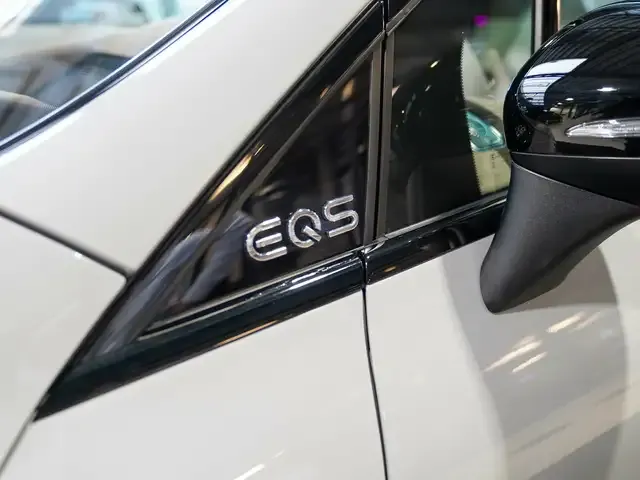 Mercedes-Benz EQS SUV