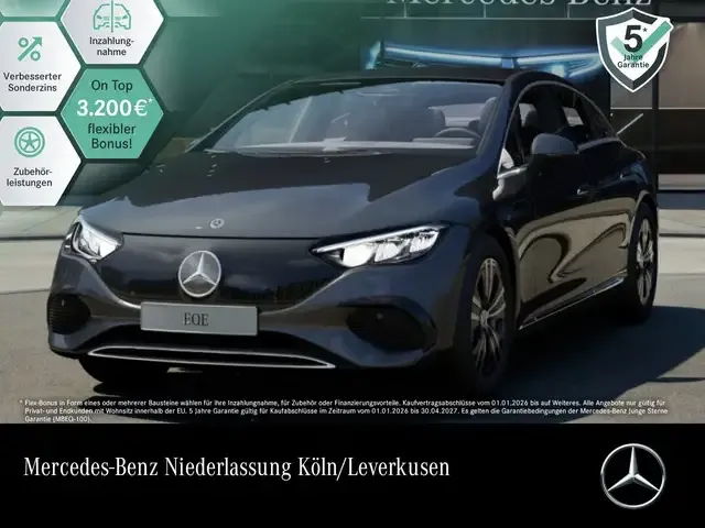 Mercedes-Benz EQE 300