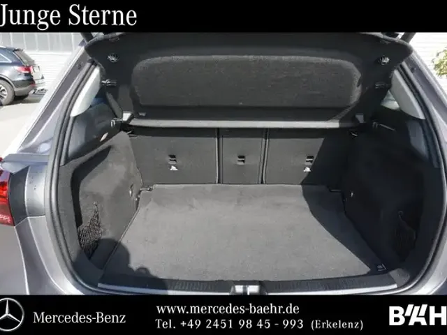 Mercedes-Benz B 200