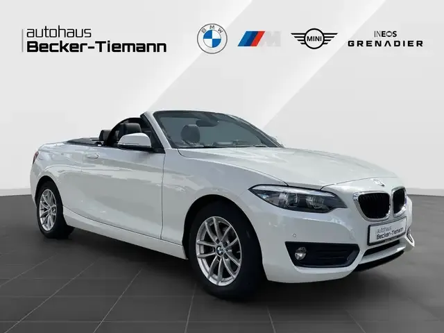 BMW 218