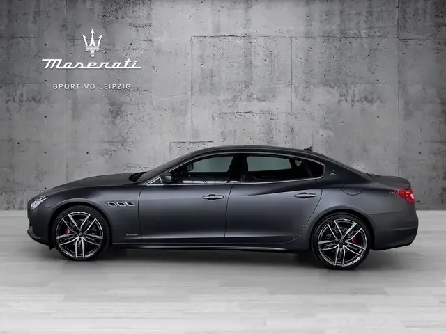 Maserati Quattroporte