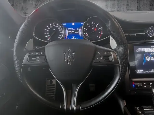 Maserati Quattroporte